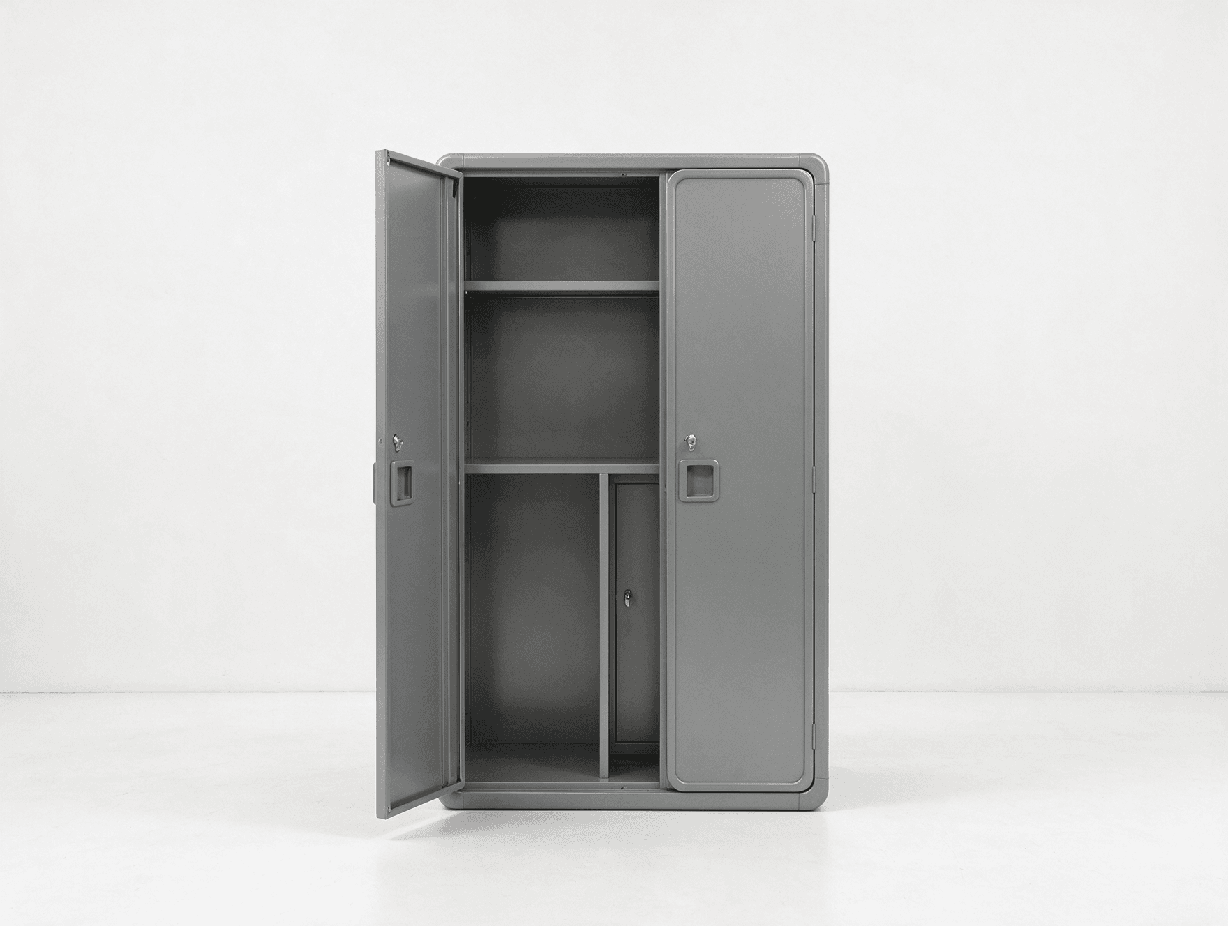 Storewell with Locker